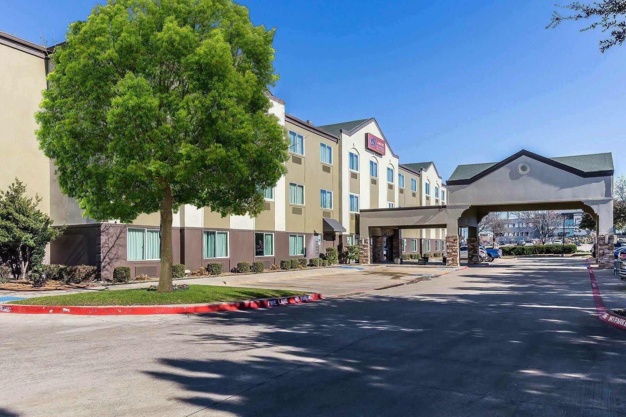 Comfort Suites The Colony - Plano West Exterior photo